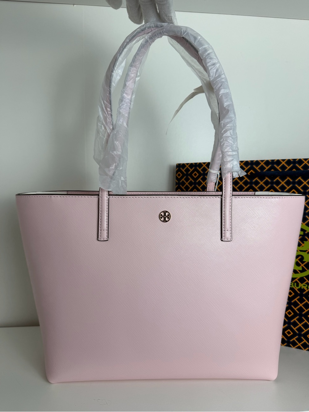 NWT Tory Burch Saffiano Leather Tote
